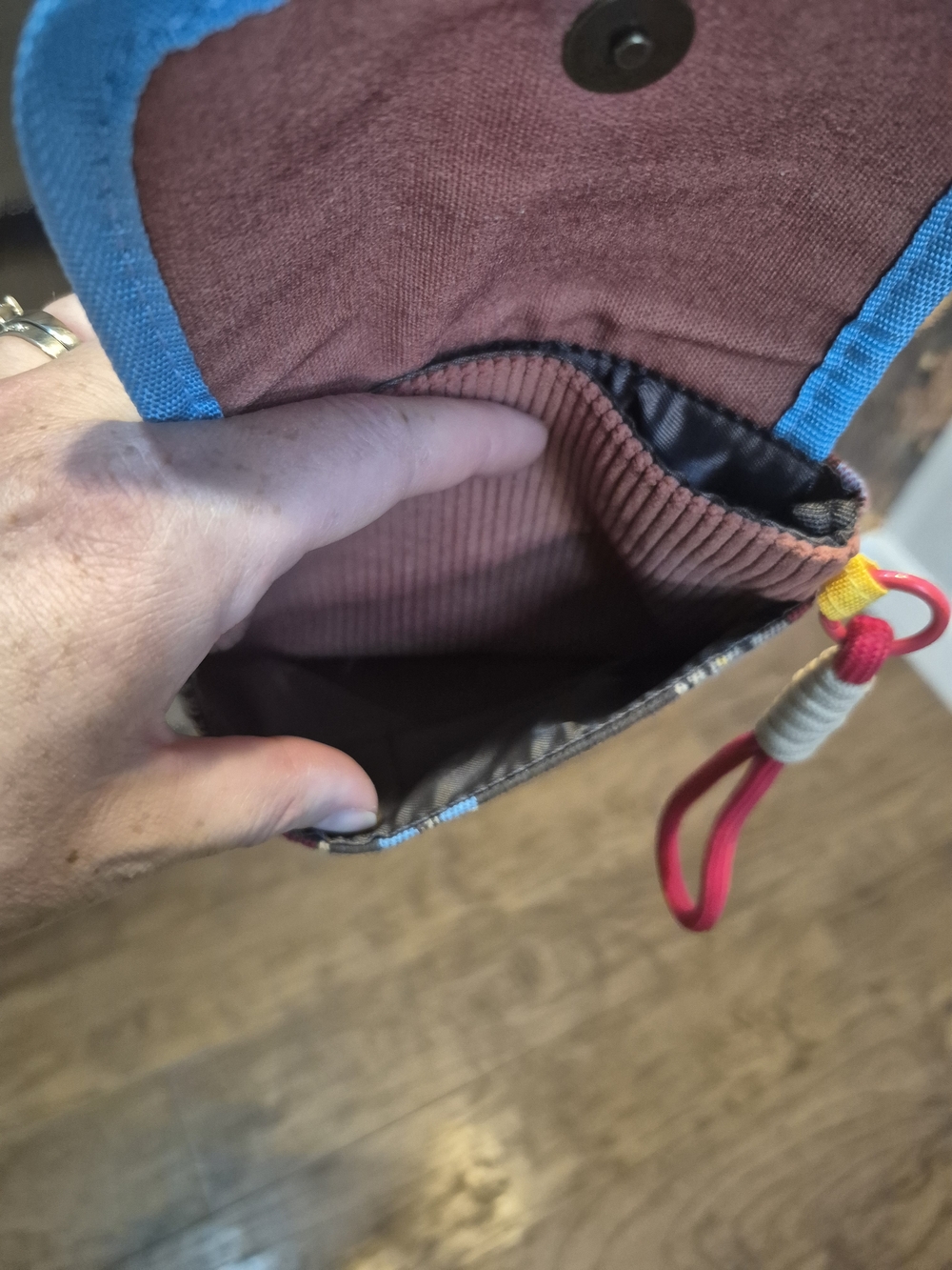 Plaid Mini Multifunctional Pouch - Picture 8 of 9